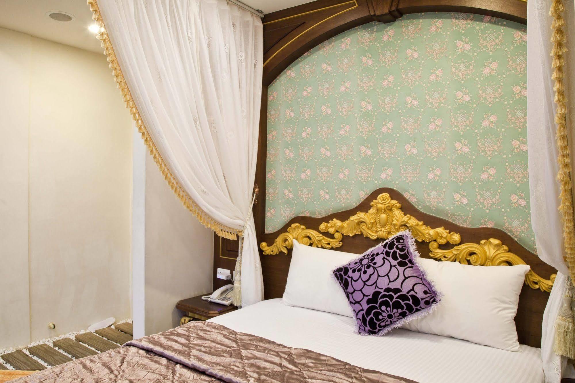 Ming Jun Homestay Cape Eluanbi Екстер'єр фото